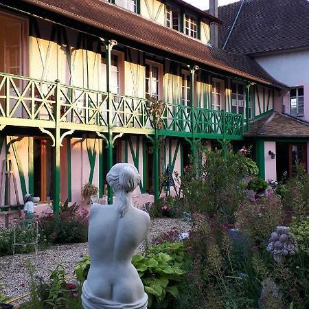 La Maison Rose Saint-Pierre-d'Autils Exterior foto